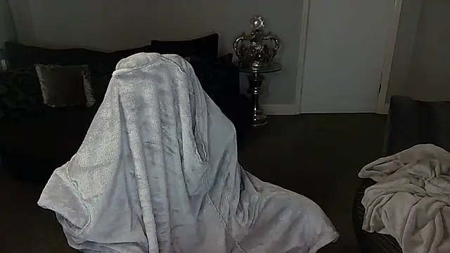 Red firesquirt online show from 14, 2, 2025