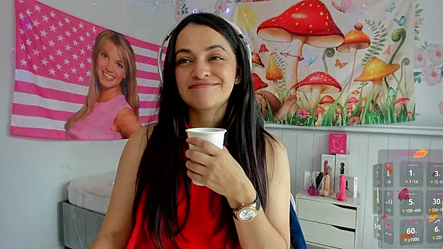 LovelyAzucena online show from 5, 11, 2025