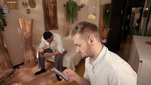 Snapshot of enjoy_me chatting on 16, 10, 2025 enjoy me online show from 16, 10, 2025