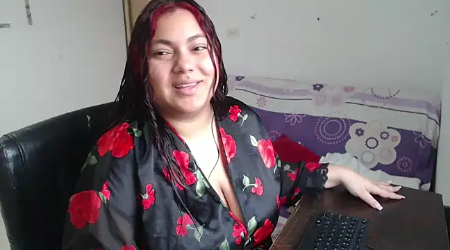 Snapshot of girl_milk2 chatting on 18, 2, 2025 girl milk2 online show from 18, 2, 2025