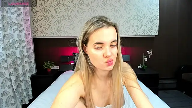 Donna Evans online show from 6, 2, 2025