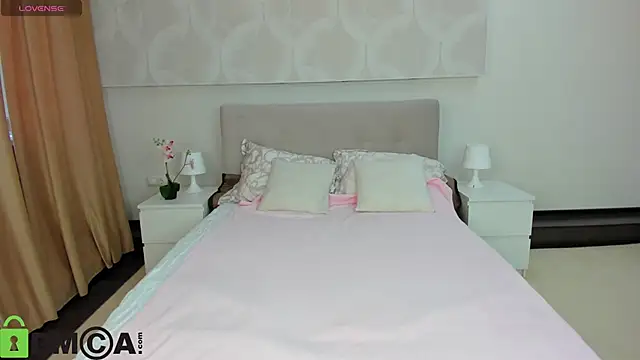 Snapshot of Donna_Evans chatting on 31, 5, 2026 Donna Evans online show from 31, 5, 2026