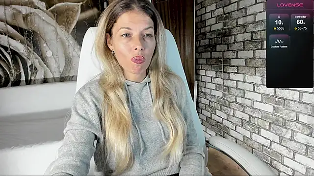 Eva Melow online show from 27, 9, 2025