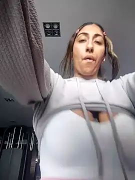 Hotasiansensation online show from 27, 2, 2026