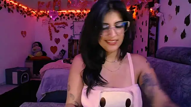 azahar  ziiz online show from 14, 2, 2025