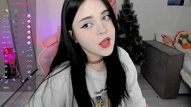 Snapshot of SelenaCute chatting on 14, 1, 2025 SelenaCute online show from 14, 1, 2025