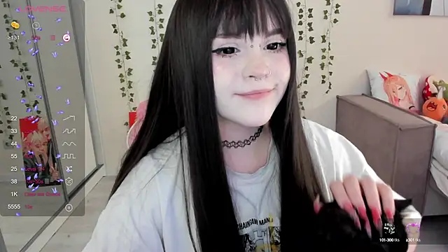 Snapshot of SelenaCute chatting on 24, 2, 2025 SelenaCute online show from 24, 2, 2025