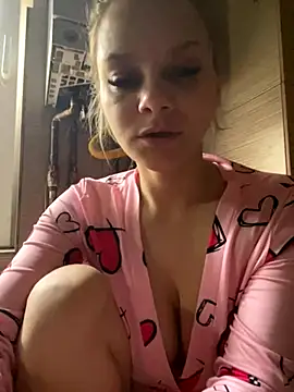 Snapshot of Tasty_Shape chatting on 26, 10, 2025 Tasty Shape online show from 26, 10, 2025