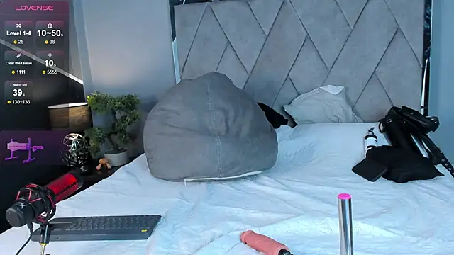 Markbrown online show from 25, 11, 2025