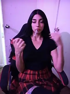 Felicia smok3 online show from 15, 12, 2024