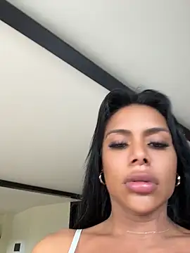 HOT LADY 777 online show from 19, 4, 2026