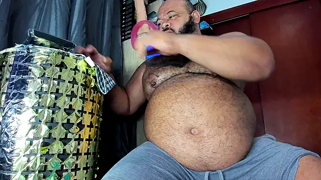 Latino bigcock online show from 28, 7, 2026