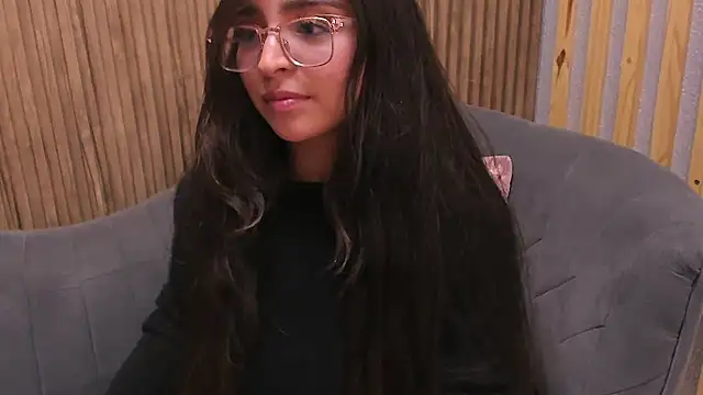 Eva Macalliter online show from 14, 2, 2025