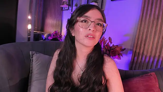 Eva Macalliter online show from 28, 2, 2026