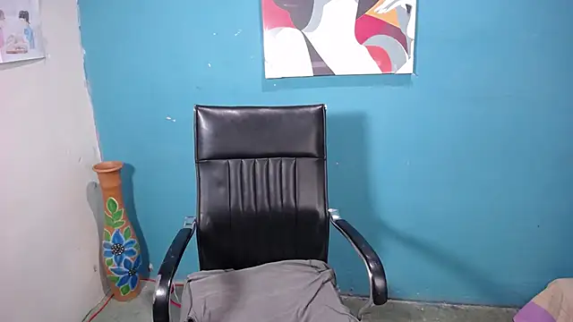 Sunny rayz  online show from 1, 10, 2025