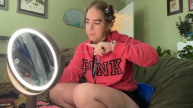 Linzy 19 online show from 20, 2, 2026