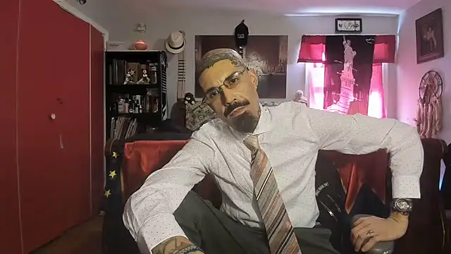 RoosterWabbit online show from 8, 3, 2025