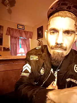 RoosterWabbit online show from 28, 4, 2026