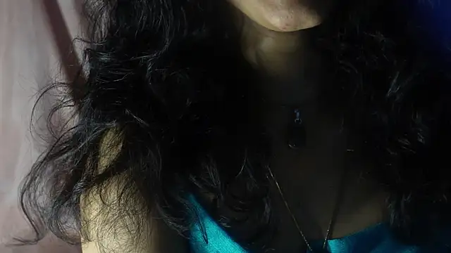 -AyeshaSinghania- online show from 7, 10, 2025