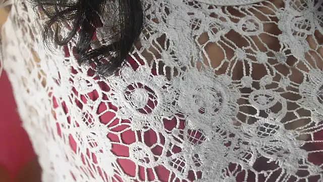 -AyeshaSinghania- online show from 18, 10, 2025