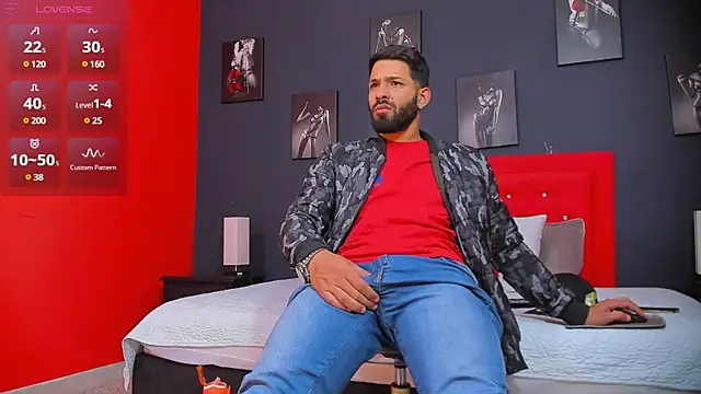 Snapshot of Thiagogomez chatting on 14, 12, 2024 Thiagogomez online show from 14, 12, 2024