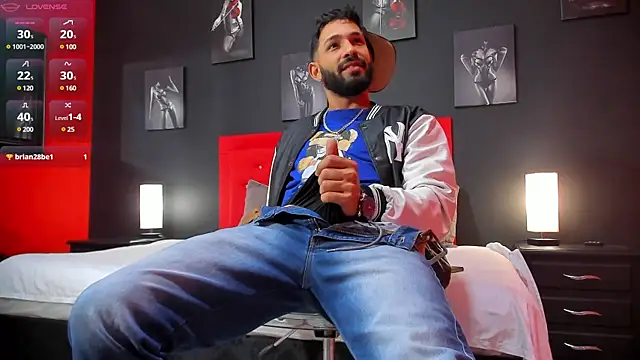 Snapshot of Thiagogomez chatting on 30, 12, 2024 Thiagogomez online show from 30, 12, 2024