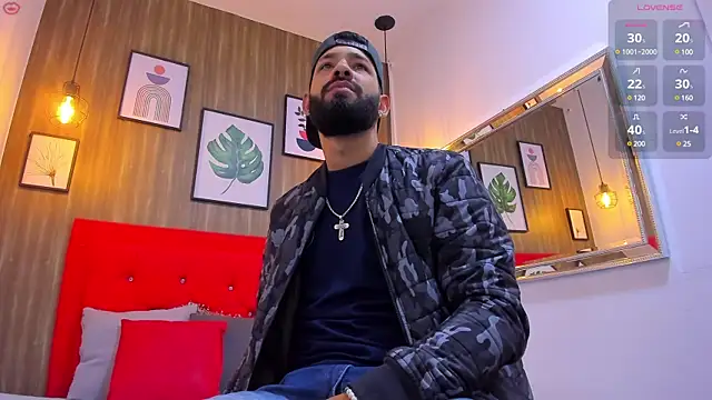 Snapshot of Thiagogomez chatting on 28, 1, 2025 Thiagogomez online show from 28, 1, 2025