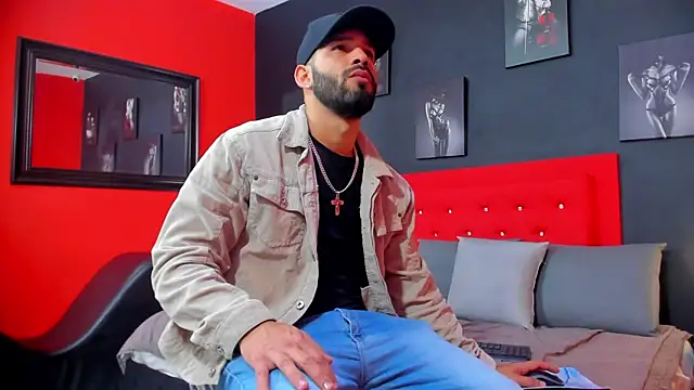 Snapshot of Thiagogomez chatting on 4, 10, 2025 Thiagogomez online show from 4, 10, 2025