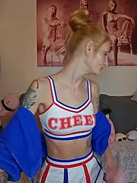 Snapshot of LessiaMia chatting on 28, 1, 2025 LessiaMia online show from 28, 1, 2025