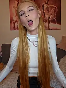 Snapshot of LessiaMia chatting on 29, 1, 2025 LessiaMia online show from 29, 1, 2025