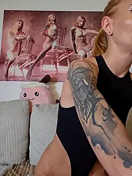 Snapshot of LessiaMia chatting on 22, 2, 2026 LessiaMia online show from 22, 2, 2026