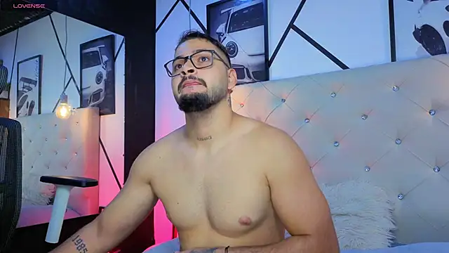 Andrew Brown online show from 28, 4, 2026