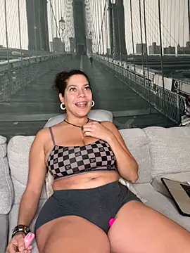 Snapshot of Bigbuttbrooklynn chatting on 24, 2, 2025 Bigbuttbrooklynn online show from 24, 2, 2025