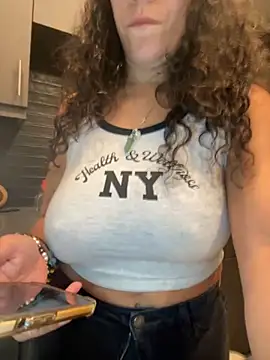 Snapshot of Bigbuttbrooklynn chatting on 28, 2, 2025 Bigbuttbrooklynn online show from 28, 2, 2025