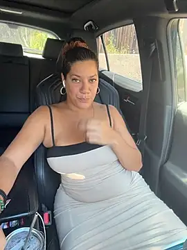 Snapshot of Bigbuttbrooklynn chatting on 21, 6, 2026 Bigbuttbrooklynn online show from 21, 6, 2026