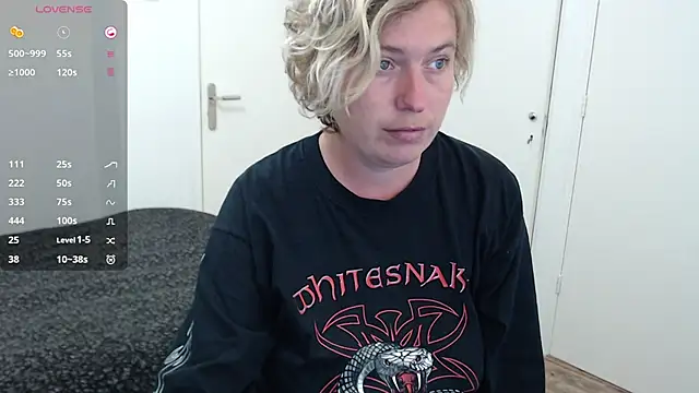 Snapshot of cumfun chatting on 9, 10, 2025 cumfun online show from 9, 10, 2025