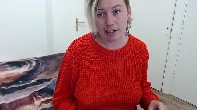 Snapshot of cumfun chatting on 18, 11, 2025 cumfun online show from 18, 11, 2025