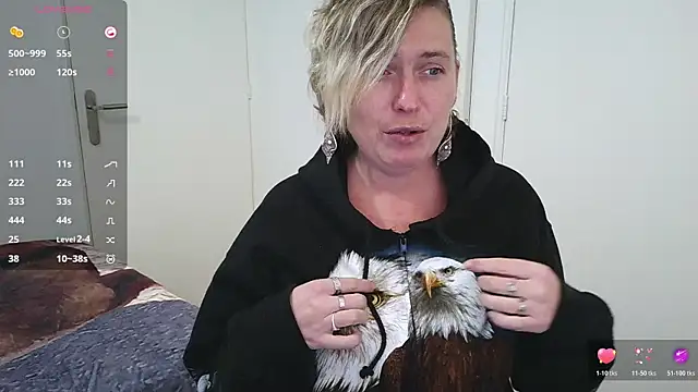 Snapshot of cumfun chatting on 23, 11, 2025 cumfun online show from 23, 11, 2025