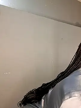 Toya P online show from 7, 10, 2025