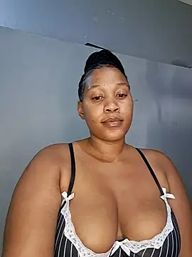 Toya P online show from 3, 11, 2025