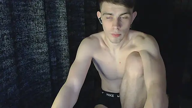 Student Oliver online show from 26, 10, 2025