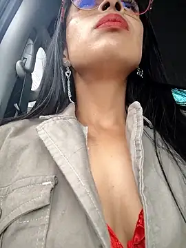 Astrid-- online show from 5, 1, 2026