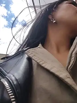 Astrid-- online show from 27, 7, 2026