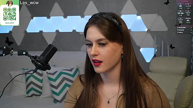 Snapshot of HarleyDeess chatting on 23, 2, 2025 HarleyDeess online show from 23, 2, 2025