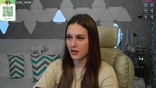 Snapshot of HarleyDeess chatting on 27, 2, 2025 HarleyDeess online show from 27, 2, 2025