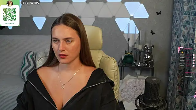 Snapshot of HarleyDeess chatting on 19, 9, 2025 HarleyDeess online show from 19, 9, 2025