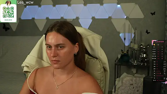 Snapshot of HarleyDeess chatting on 22, 9, 2025 HarleyDeess online show from 22, 9, 2025