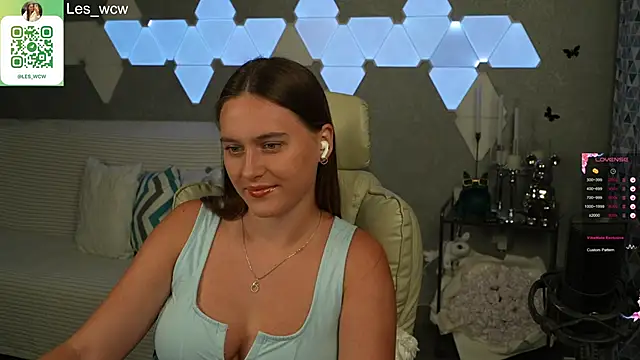 Snapshot of HarleyDeess chatting on 27, 9, 2025 HarleyDeess online show from 27, 9, 2025