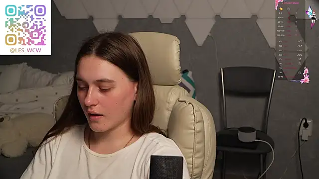 Snapshot of HarleyDeess chatting on 10, 1, 2026 HarleyDeess online show from 10, 1, 2026