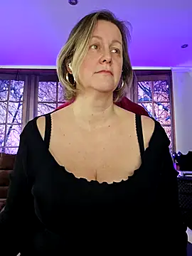 Snapshot of MarleneBloem chatting on 23, 2, 2025 MarleneBloem online show from 23, 2, 2025